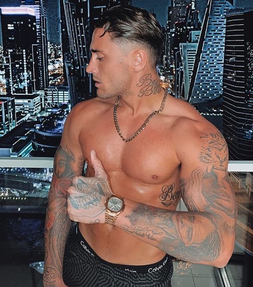 Stephen Bear tattoos