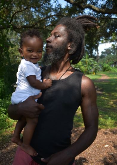 Syesha Mercado husband and son