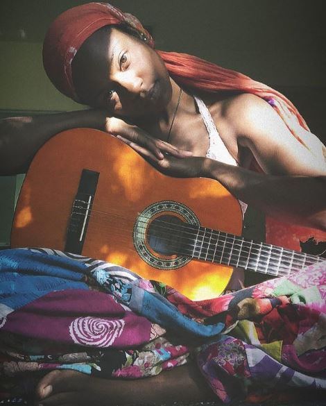 Syesha Mercado learned Guitar