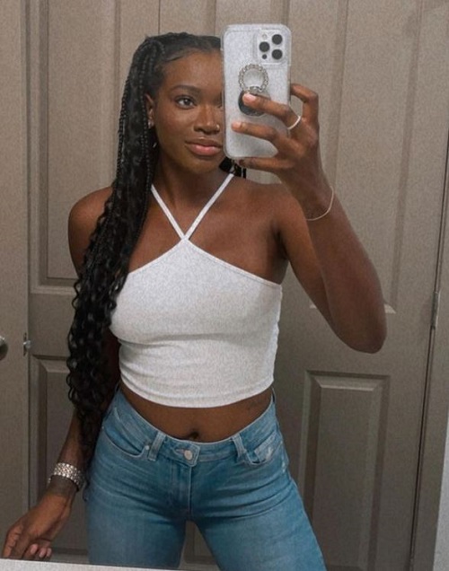 Tahzjuan Hawkins was born to her parents on October 15, 1993