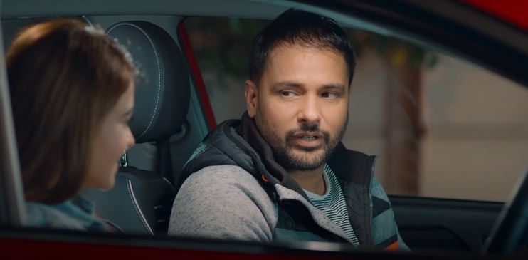 The lead role of Jaswinder Singh is played by Amrinder Gill