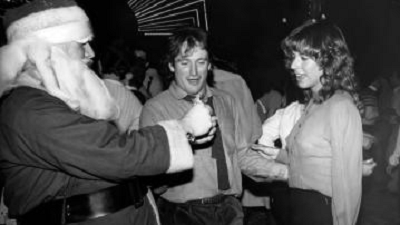 Valerie Velardi and Robin Williams celebrating Christmas