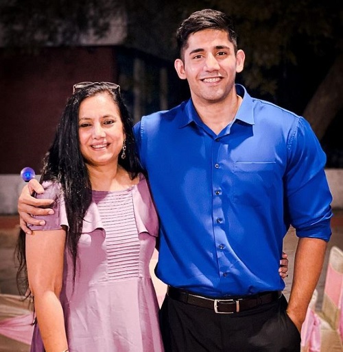 Varun Sood with his mom Anjali Sood