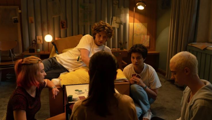 Wawreniuk with the cast of Open Your Eyes