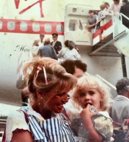 Zara Rutherford with her mother Beatrice De Smet