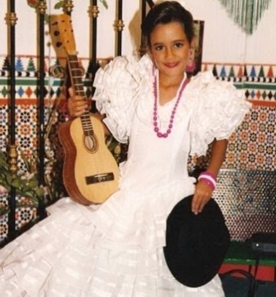 Alicia Sanz's Childhood Image