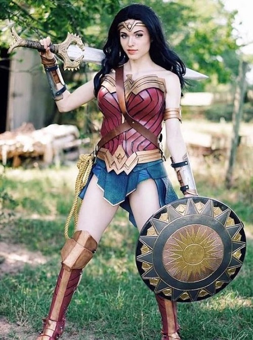 Amouranth Height & Weight