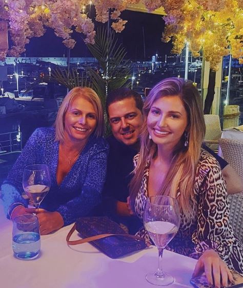 Amy Hart with her mom and friend