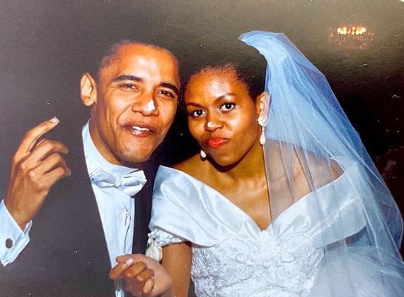 Barack Obama Wedding Photo with Wife Michelle Obama