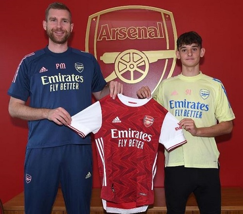 Charlie Patino went viral on the internet after Barcelona Club also showed an interest in him