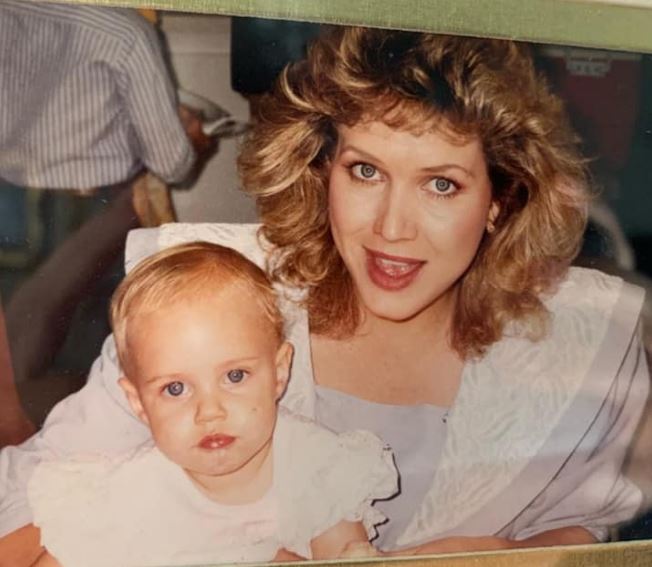 Childhood image of Kourtney Kellar with her mom