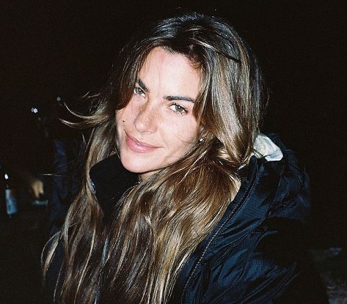 Clara Berry is best known as a girlfriend of KJ Apa