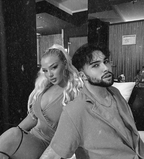 Elaine Victoria with her boyfriend Sergej