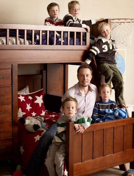 Elon Musk with his children