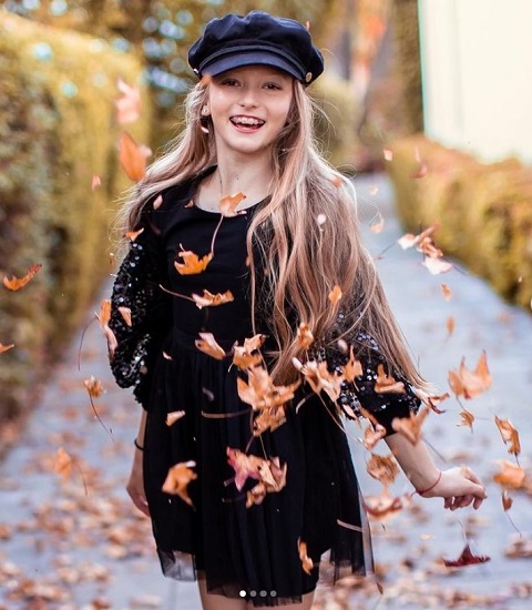 Emily Dobson welcoming fall