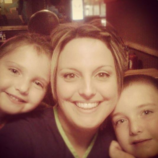 Freddie Combs sister, nephew and niece