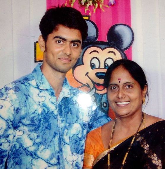 Jaswanth Padala with his mother
