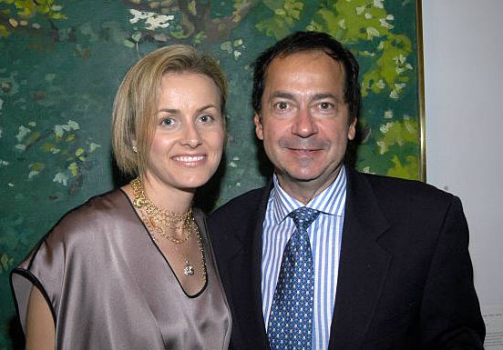 Jenny Paulson worked as an assistant for John Paulson