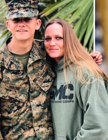 Kareem Nikoui was photographed with his mother Shana Chappell