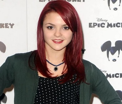 Kathryn Prescott attended St. John's Senior School