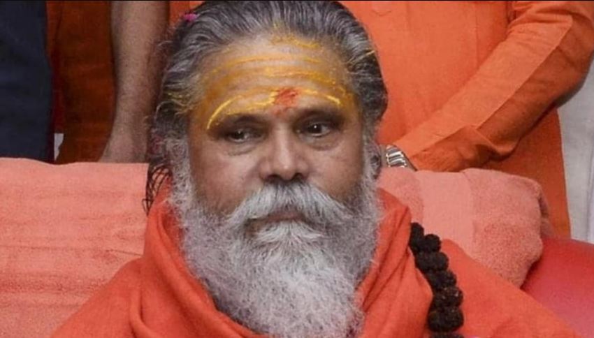 Mahant Narendra Giri facts