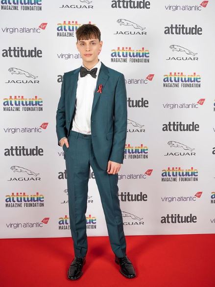 Max Harwood height