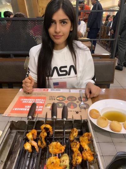 Mira loves non-beg food