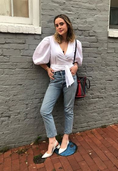 Naomi Biden height