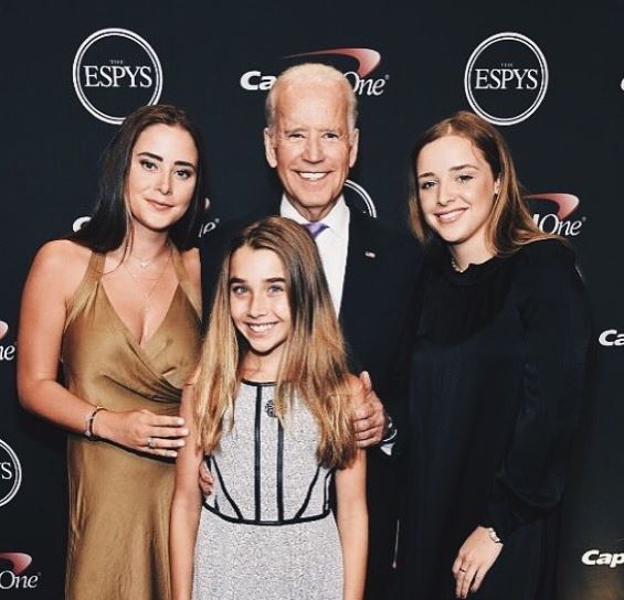 Naomi with Joe Biden and her siblings