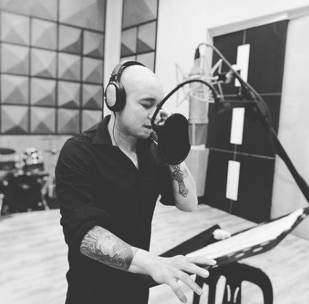 Neil Arce is a singer as well