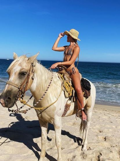 Olivia Ponton loves horse riding