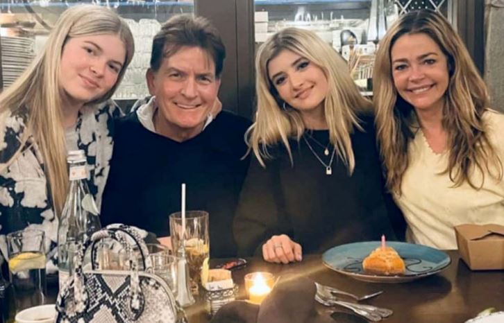 Sami Sheen with her mom, dad, and sister