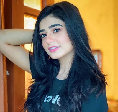 Sehar Khan Biography, Wikipedia (Early Life & Education)