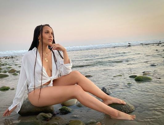 Tanya Fear at Topanga Beach