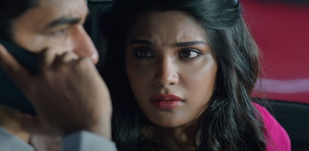 The female main character is acted by Indian actress Aathmika