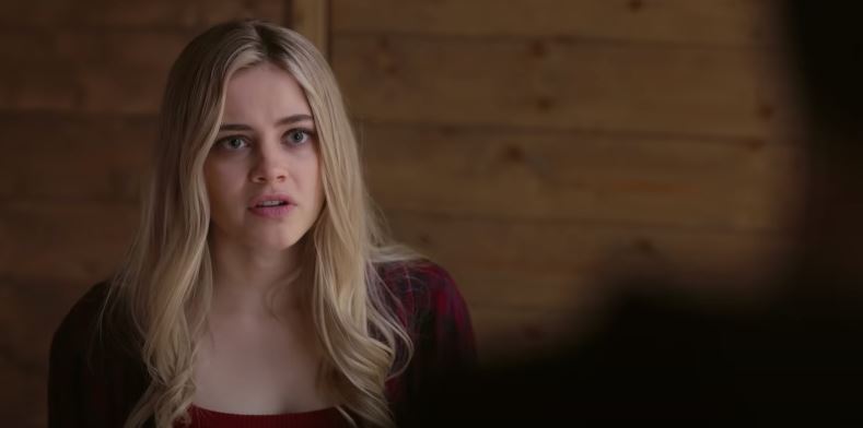 The lead role of Tessa is played by Josephine Langford