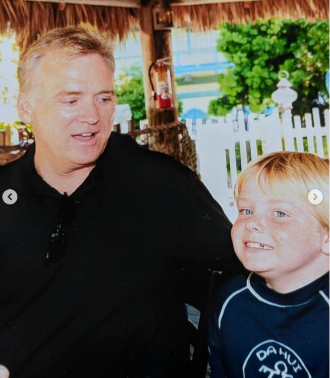 Alex Warren and his dad
