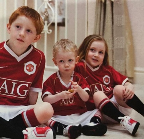 Alicia Scholes has two brothers Arron Scholes and Aiden Scholes
