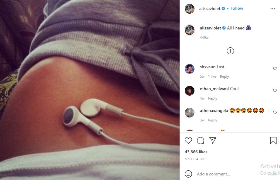 Alissa Violet's first Instagram post
