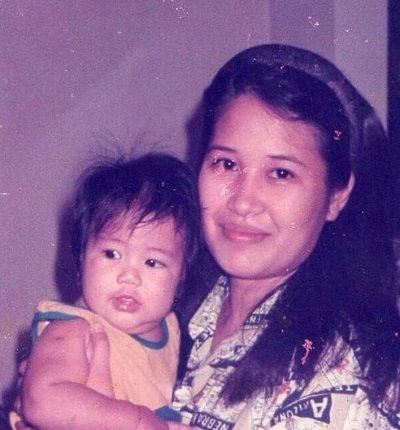 Aljur Abrenica childhood picture with his mother Amor Guiang