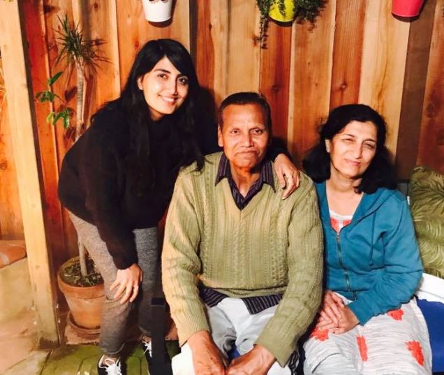 Anjali Ryot with her mother and father