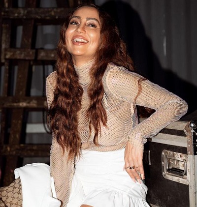 Anusha Dandekar About and Facts