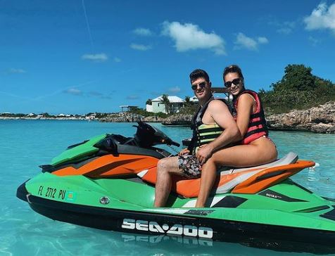 April Love Geary likes boating