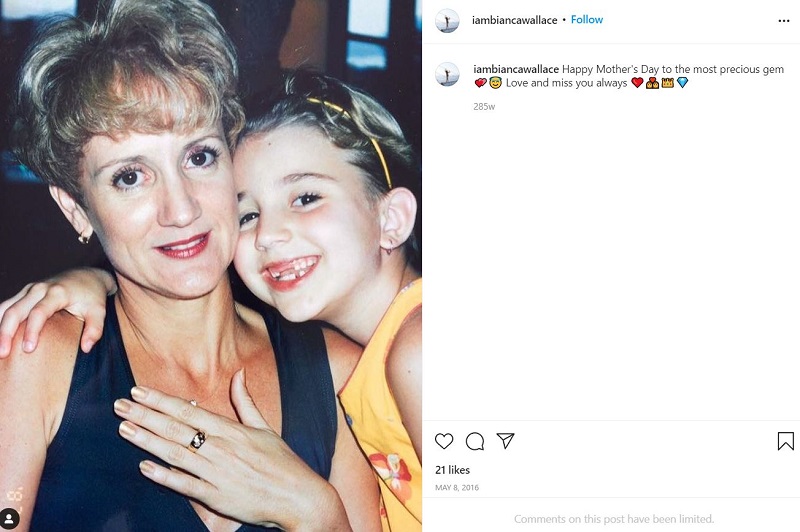 Bianca Wallace dedicated a post to her mother Kerryn Mackenzie