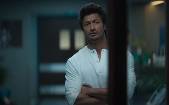 Bollywood actor Vidyut Jammwal played the lead role of Vivaan Ahuja