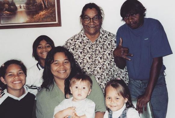 Brooke Blurton family members