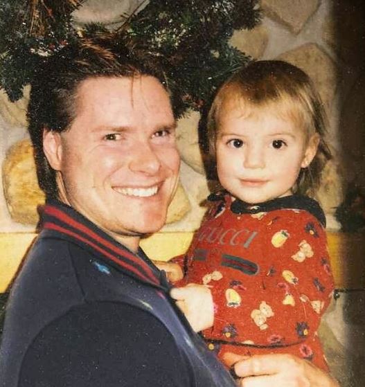 Childhood photo of Alissa Violet with her dad