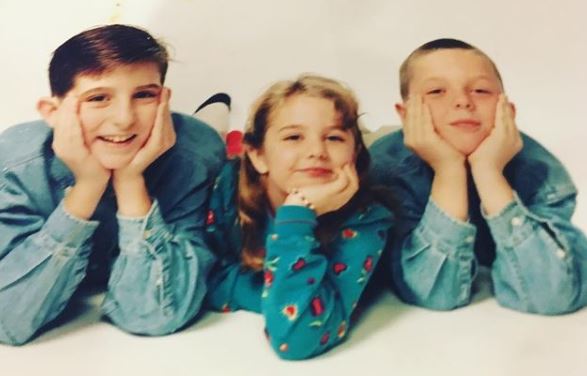 Childhood picture of Jaclyn Moore with her siblings