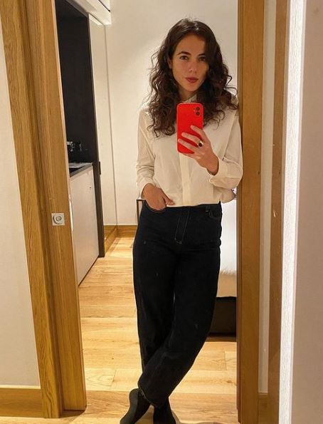 Cristina Rodlo height