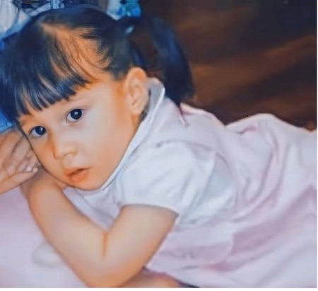 Huening Bahiyyih childhood picture